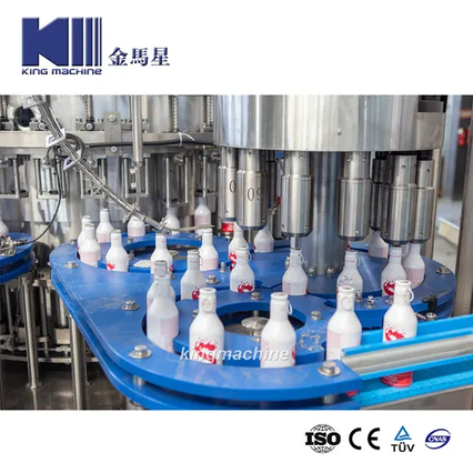 Tutup mahkota cincin aluminium botol kaca semua dalam satu pembilasan lini produksi capping mesin pembuat minuman berkarbonasi berkarbonasi mesin pembuat minuman berkarbonasi
